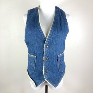 Vintage Levis Sherpa Vest